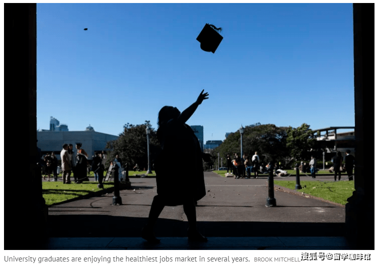 澳洲大学支付上亿代理佣金招揽国际学生澳洲大学，新南威尔士大学居榜首！