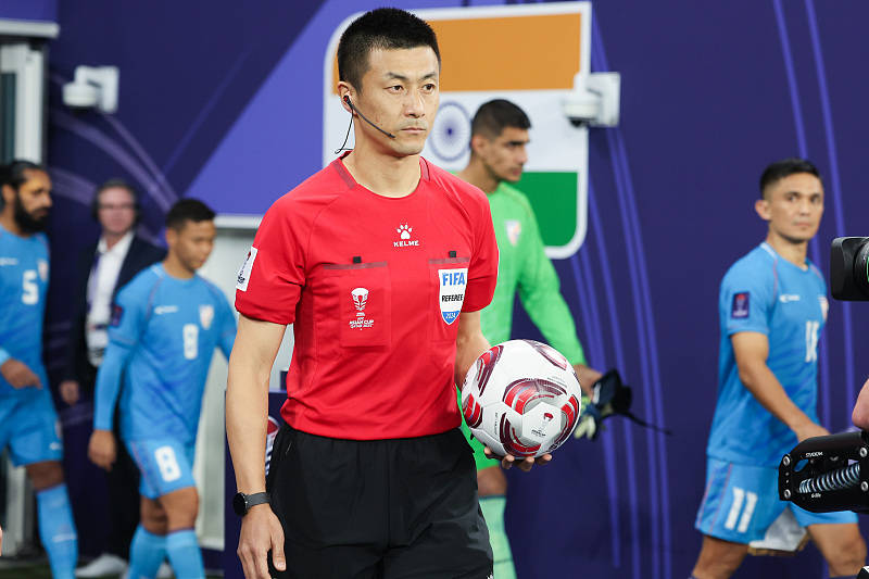 亚洲杯｜傅明前两轮出勤率最高 中国裁判向决赛舞台发起冲击