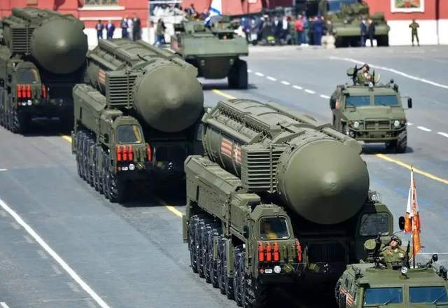 袭击俄方核战争设施还不够！乌军获准打击俄境内俄乌战争，非要引爆核战？
