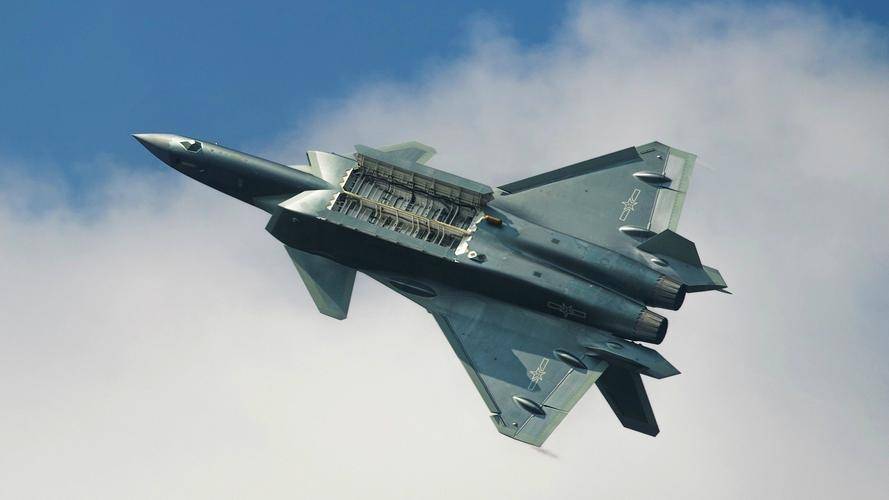 中国空军最是可怕？俄乌战争让美看清真相俄乌战争，中国远比想象强大