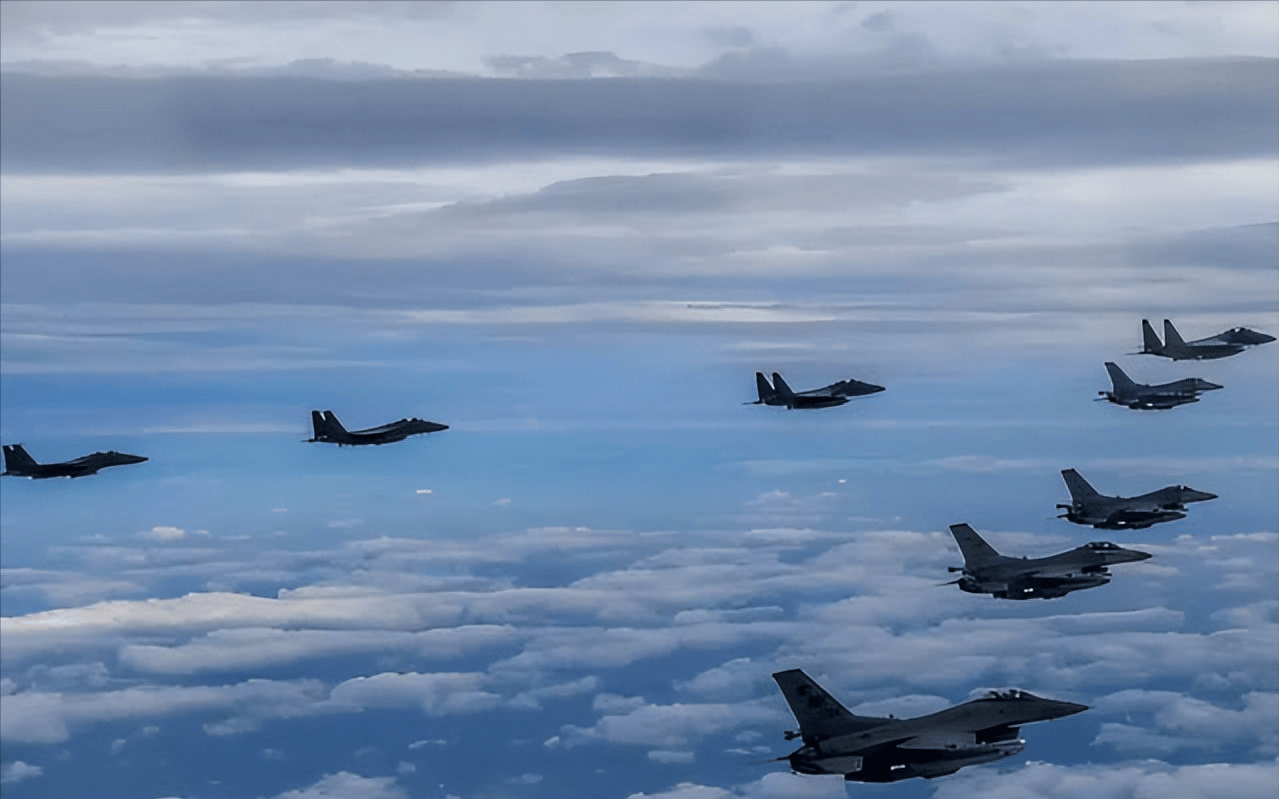 中国空军最是可怕？俄乌战争让美看清真相俄乌战争，中国远比想象强大