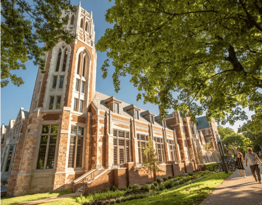 美国留学误区美国留学，College不如University？