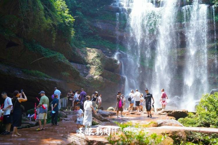 立秋后的第一场旅行旅行，来贵州吧！