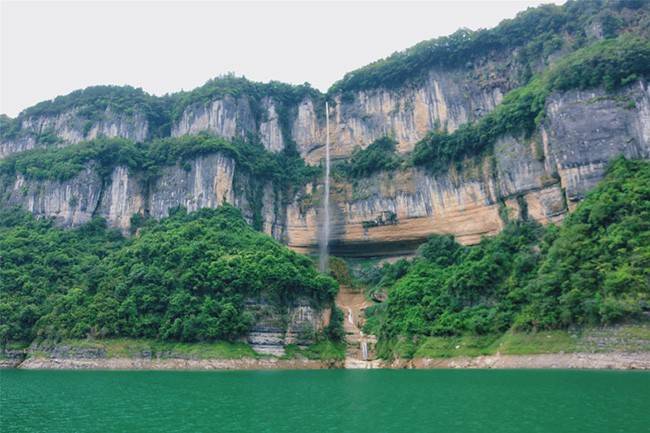 恩施有什么好的旅行社旅行，恩施当地旅行社哪家好